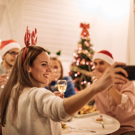 4 Εύκολες Ιδέες για Χριστουγεννιάτικα Πάρτυ